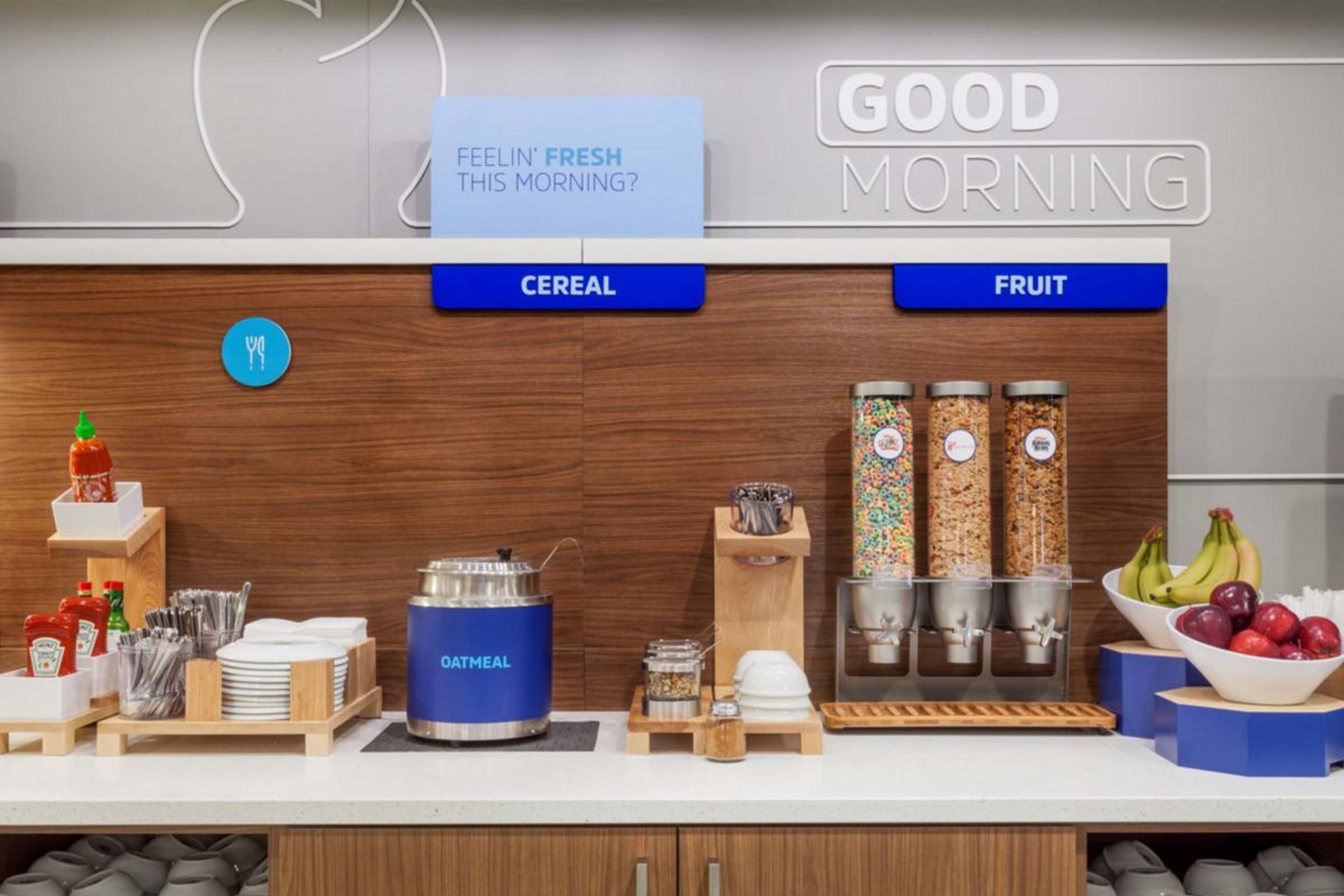 Holiday Inn Express Kansas City - At The Legends! By Ihg Bonner Springs Εξωτερικό φωτογραφία