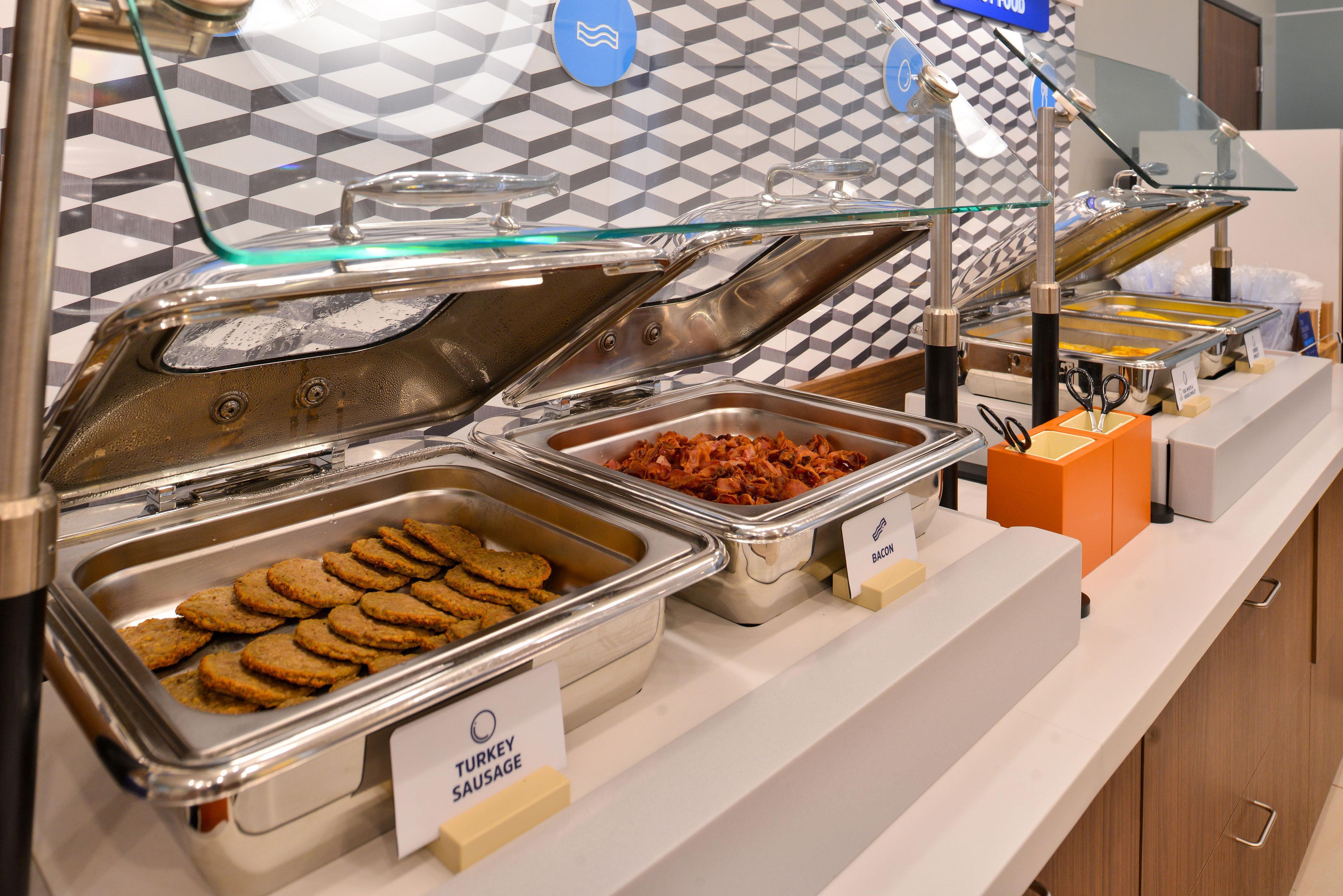 Holiday Inn Express Kansas City - At The Legends! By Ihg Bonner Springs Εξωτερικό φωτογραφία